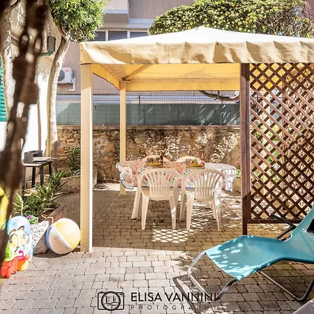 Apartman L'angolino Al Mare